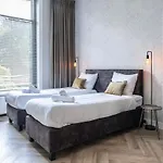Apartamento Xxl Loft With Bath Located Stadsvilla *