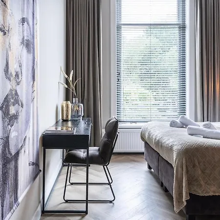 Stadsvilla 3 Luxe Met Tuin Anna Paulowna Appartement Tilburg