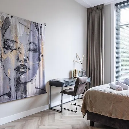 Lägenhet Stadsvilla 3 Luxe Met Tuin Anna Paulowna