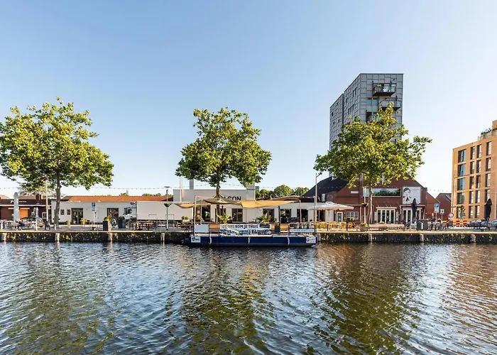 Διαμέρισμα Xxl Loft With Bath Located Stadsvilla *