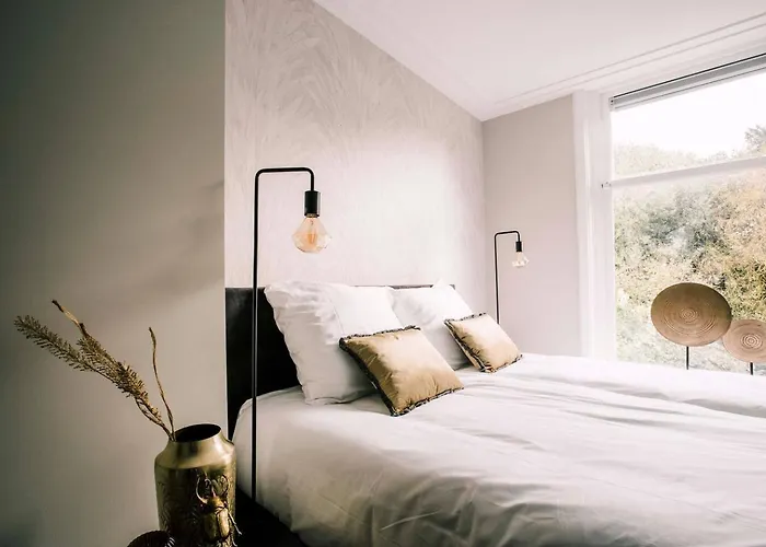 Διαμέρισμα Xxl Loft With Bath Located Stadsvilla Τίλμπουργκ